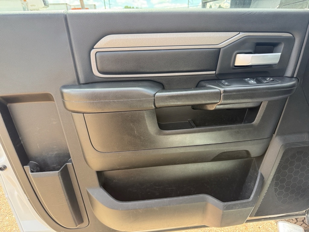 Photo 25 of this RAM 3500