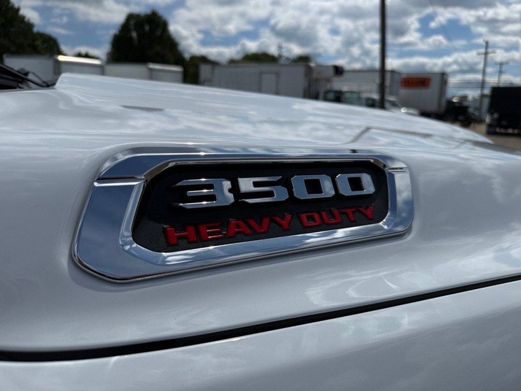 Photo 34 of this RAM 3500