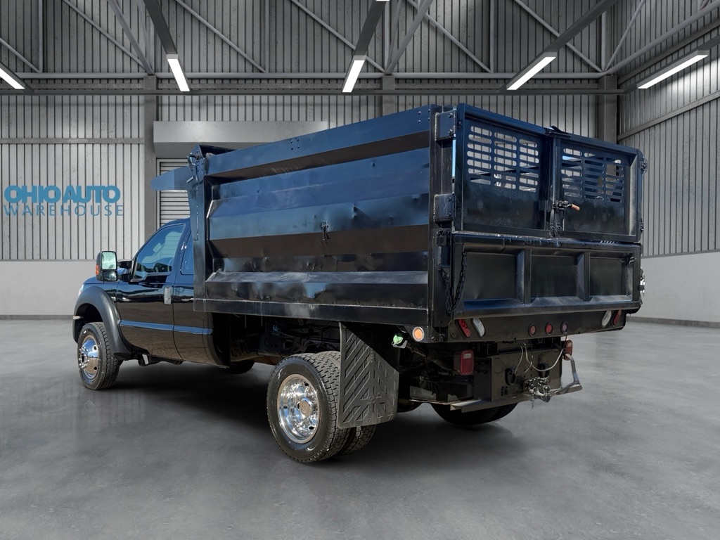 Photo 6 of this FORD F550