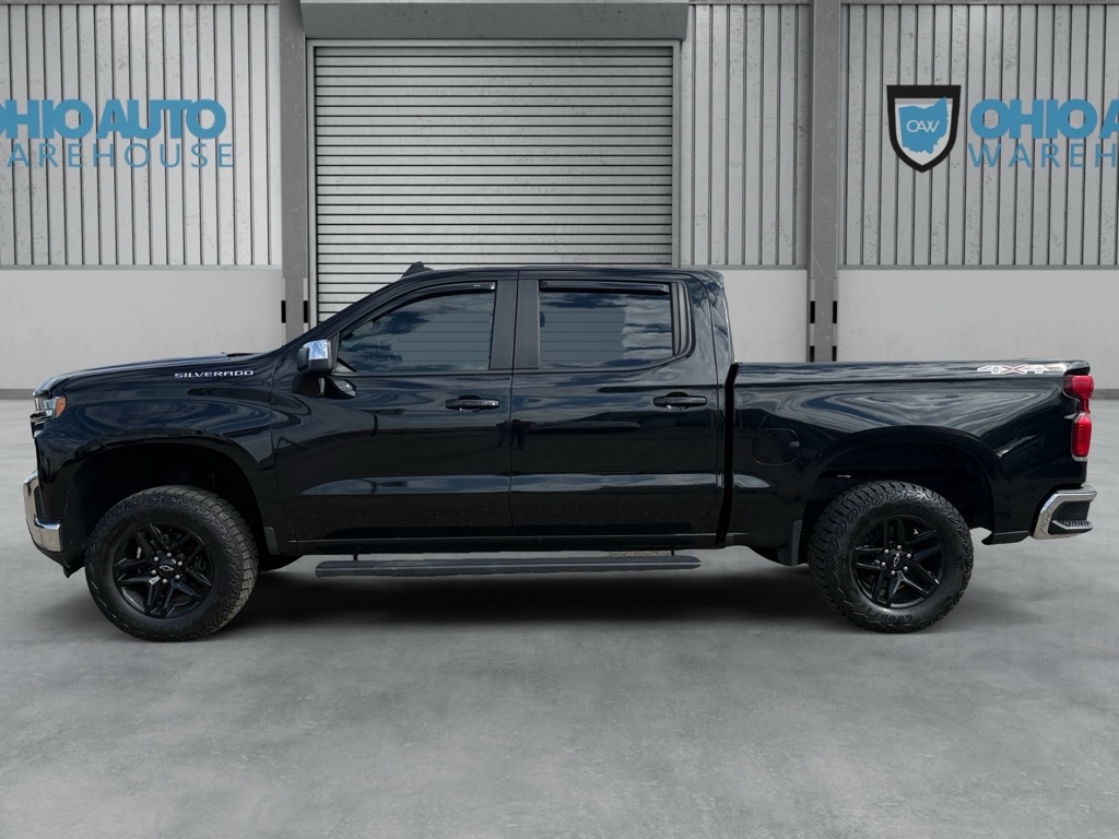 Photo 4 of this CHEVROLET SILVERADO 1500