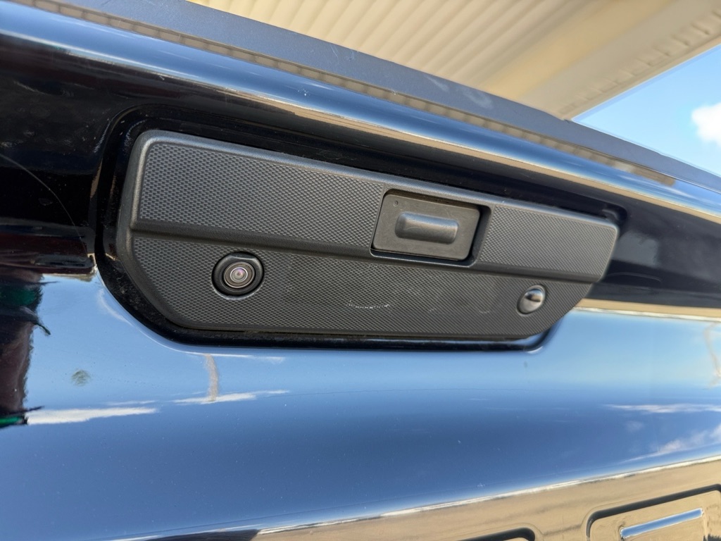 Photo 25 of this CHEVROLET SILVERADO 1500