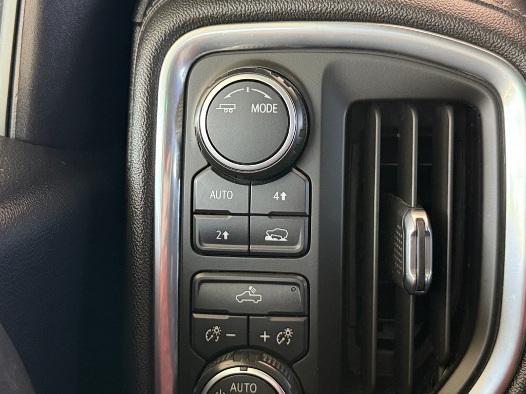 Photo 20 of this CHEVROLET SILVERADO 1500