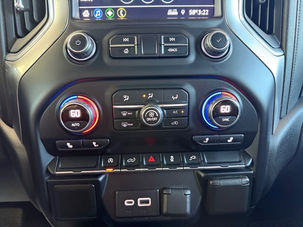 Photo 18 of this CHEVROLET SILVERADO 1500