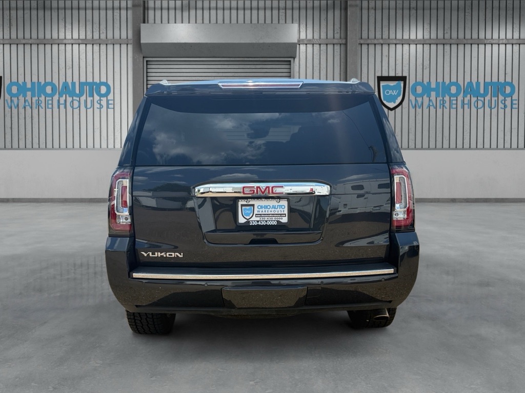 Photo 7 of this GMC YUKON