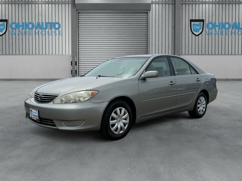 2005 Toyota Camry LE FWD