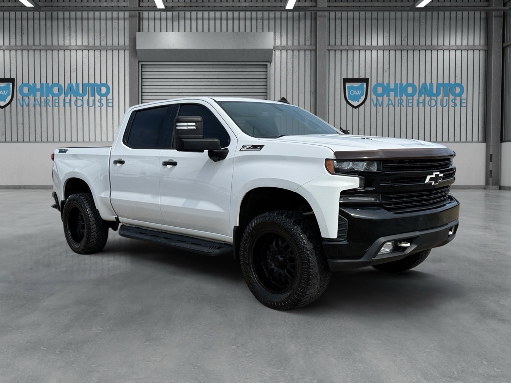 Photo 3 of this CHEVROLET SILVERADO 1500
