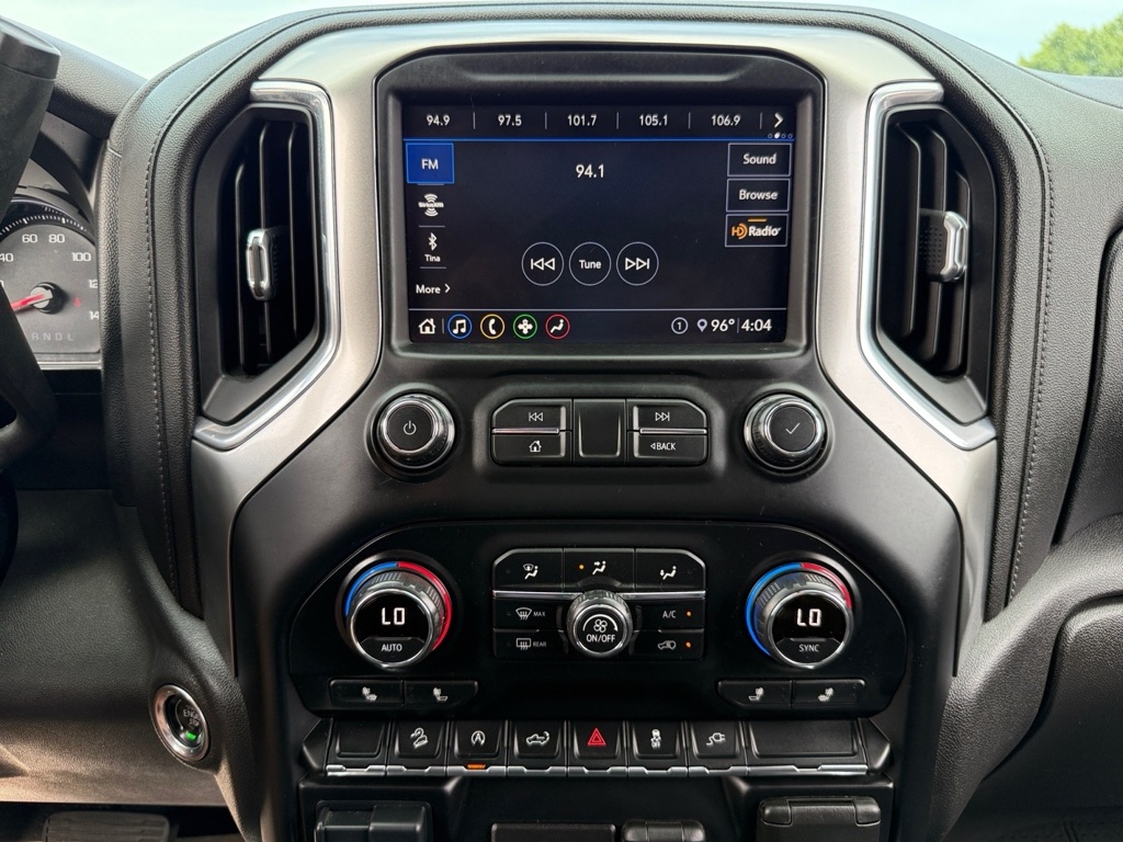 Photo 17 of this CHEVROLET SILVERADO 1500