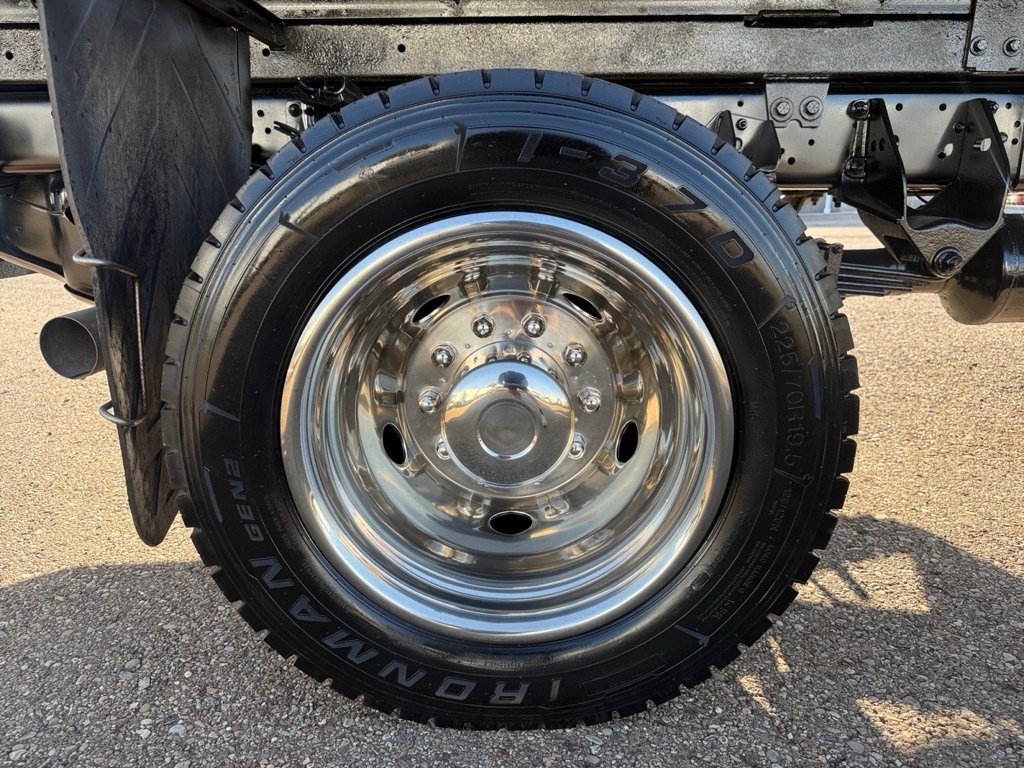 Photo 21 of this RAM 5500