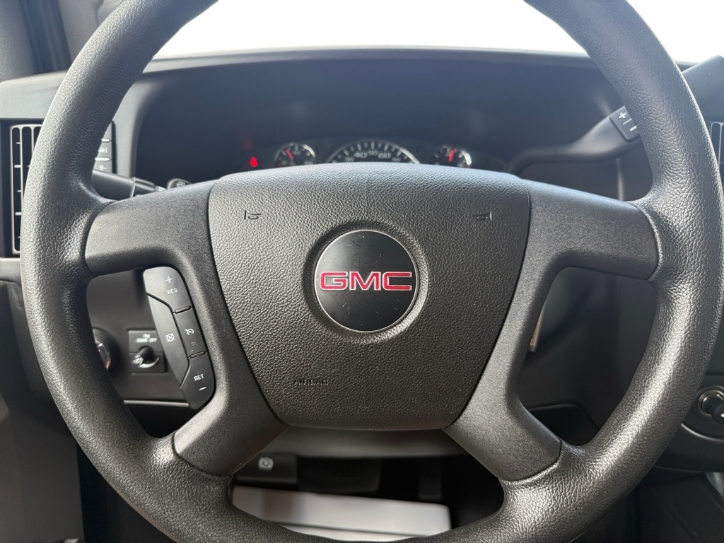 Photo 12 of this GMC SAVANA
