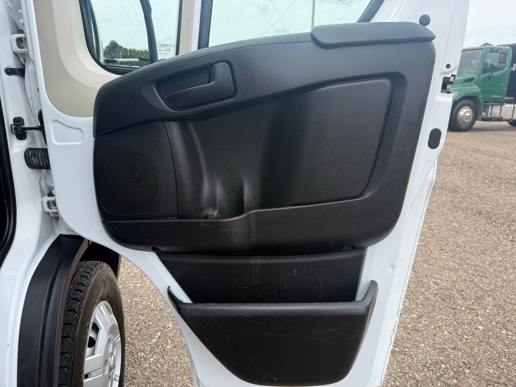 Photo 26 of this RAM PROMASTER 2500