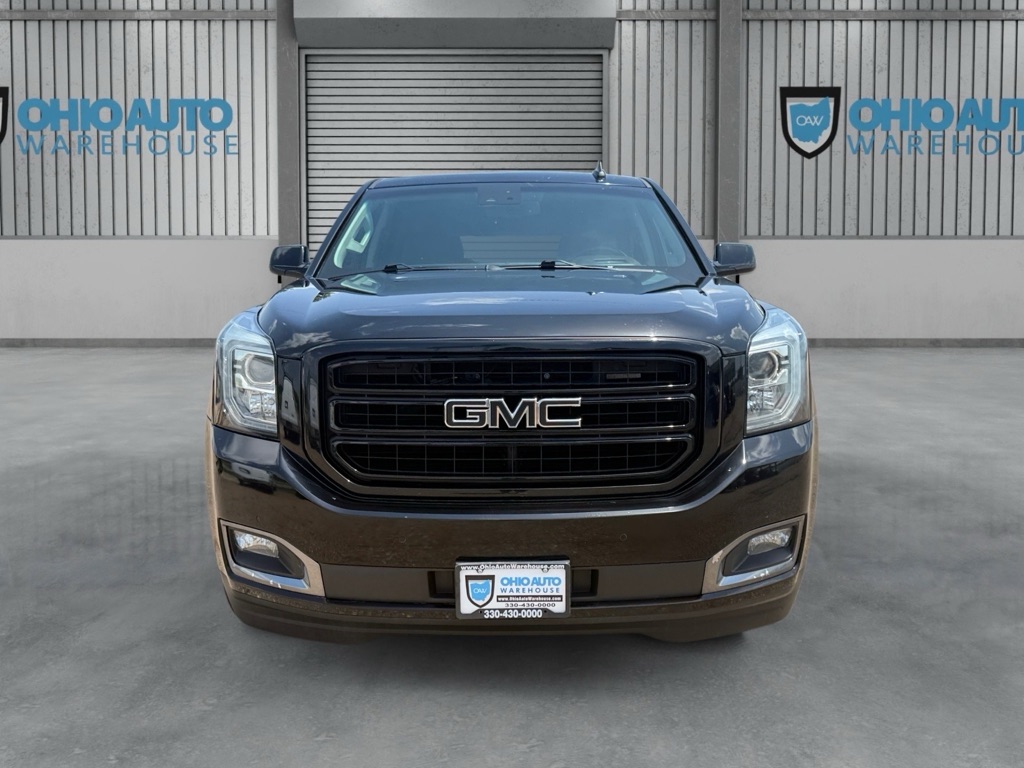 Photo 2 of this GMC YUKON