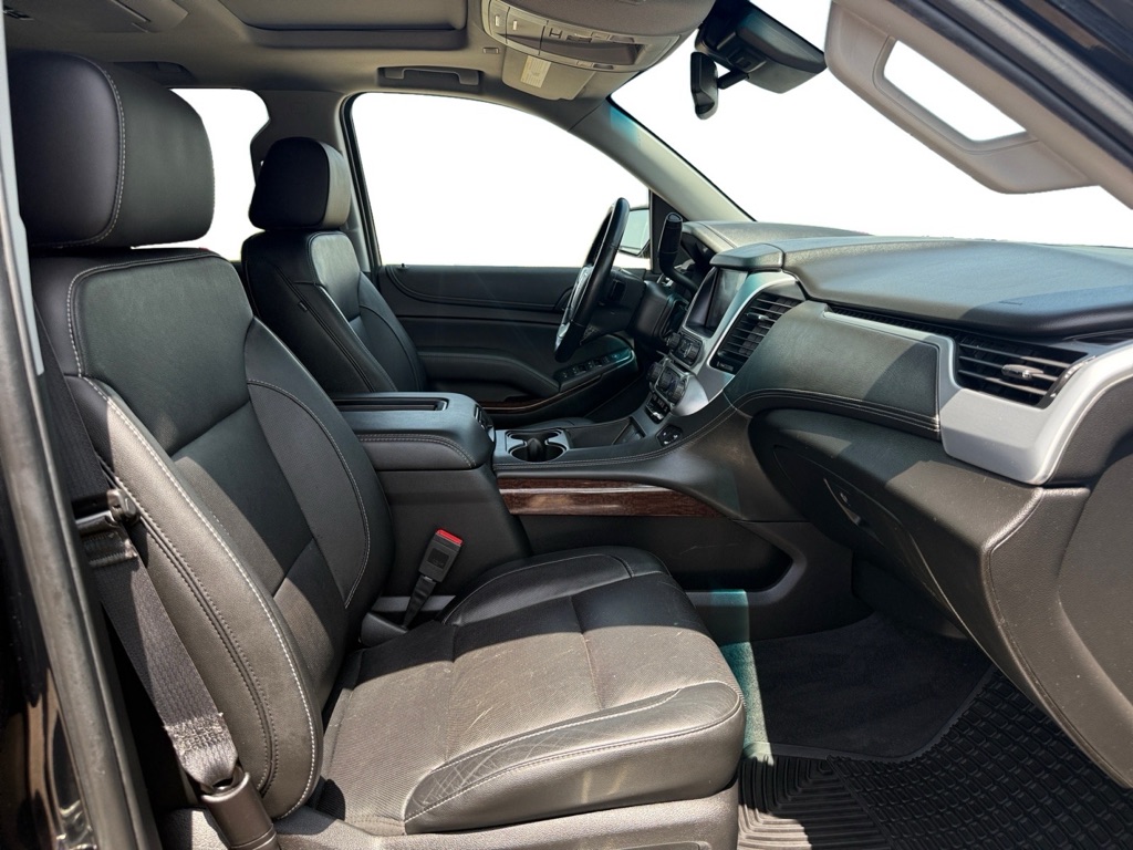 Photo 11 of this GMC YUKON
