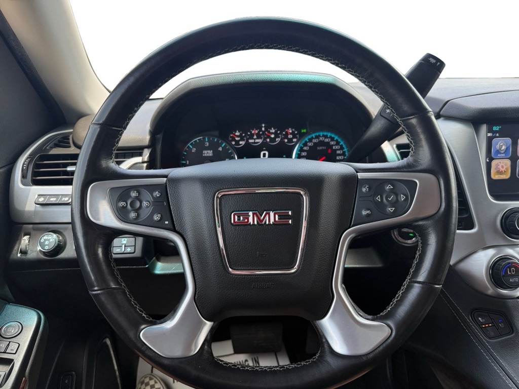 Photo 20 of this GMC YUKON