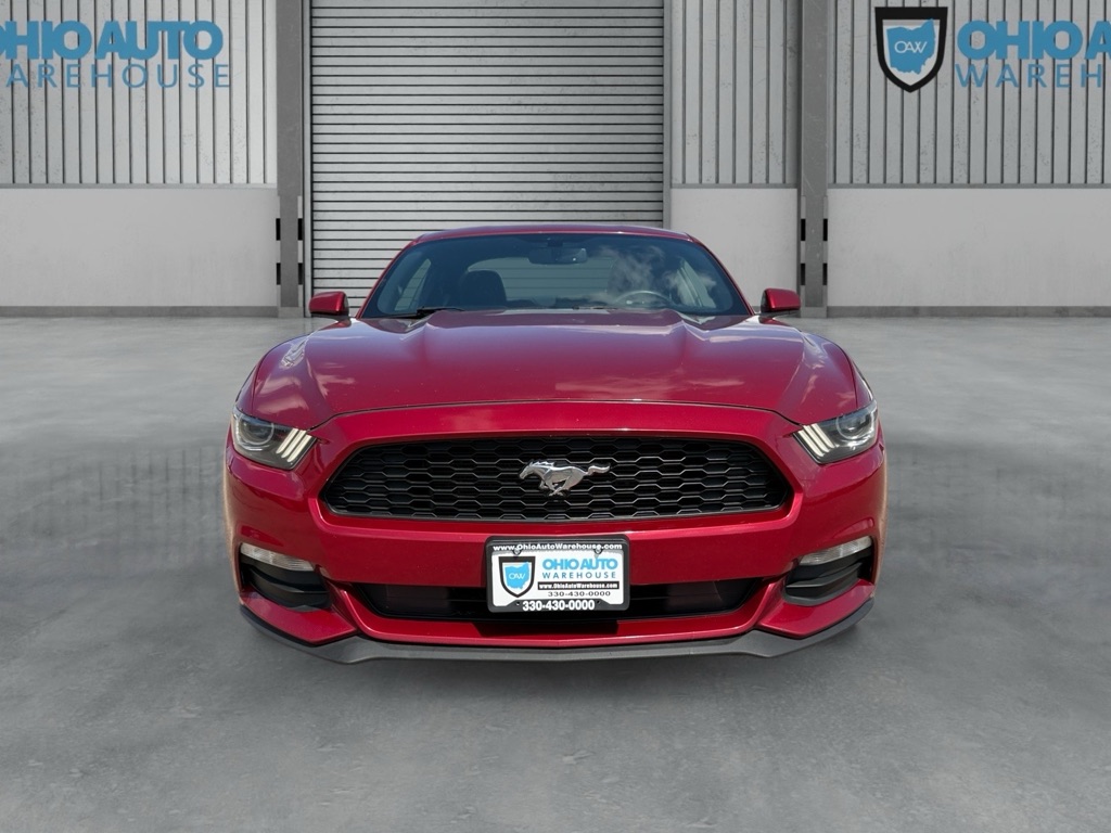 Photo 2 of this FORD MUSTANG
