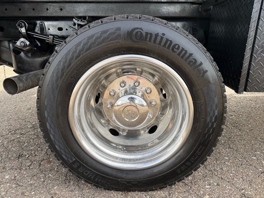 Photo 28 of this RAM 5500