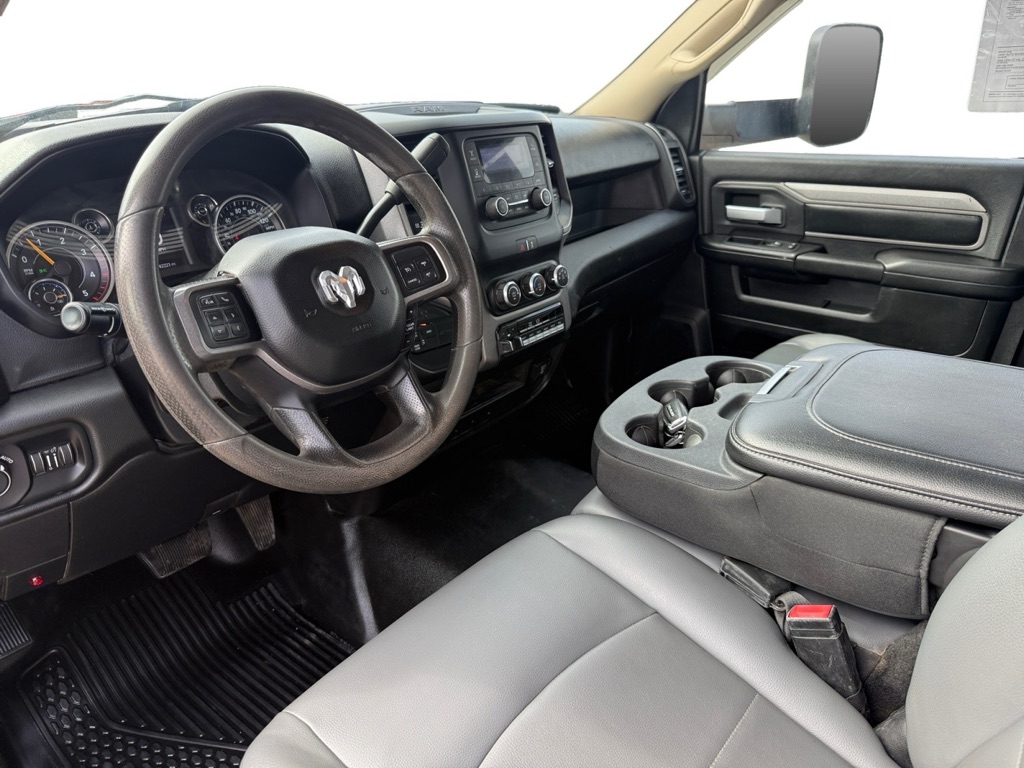 Photo 11 of this RAM 5500