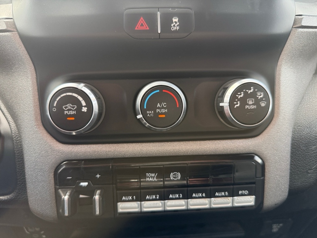 Photo 17 of this RAM 5500