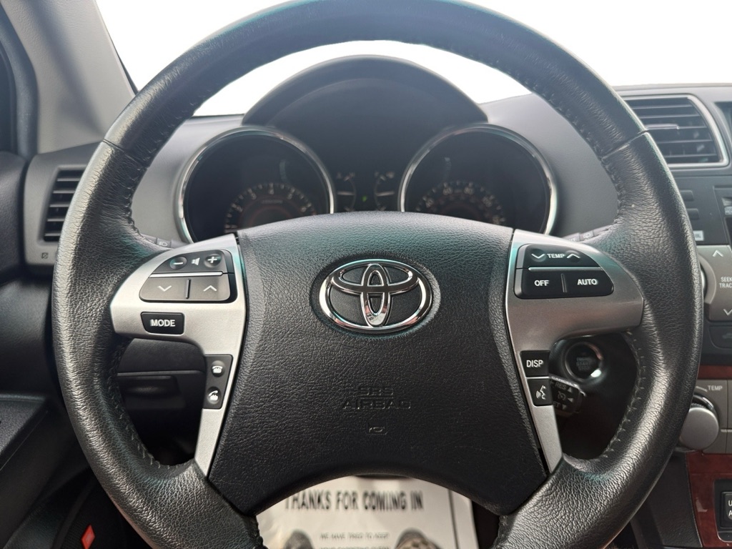 Photo 19 of this TOYOTA HIGHLANDER