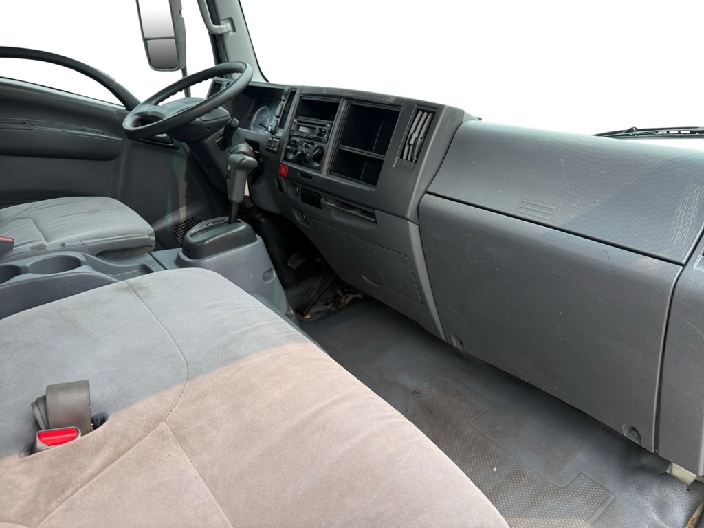 Photo 11 of this ISUZU NPR HD