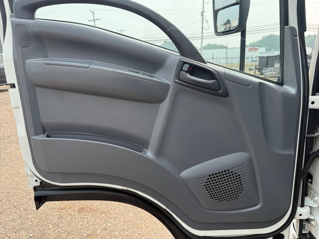 Photo 21 of this ISUZU NPR HD
