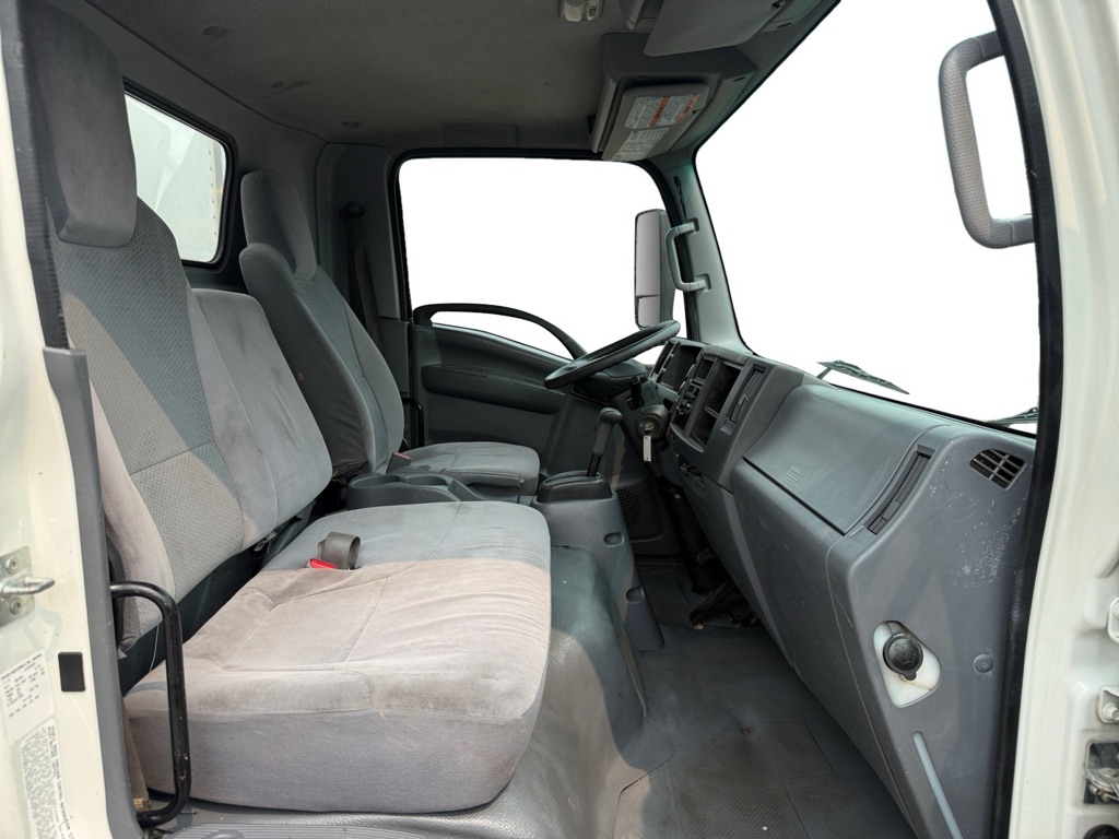 Photo 12 of this ISUZU NPR HD