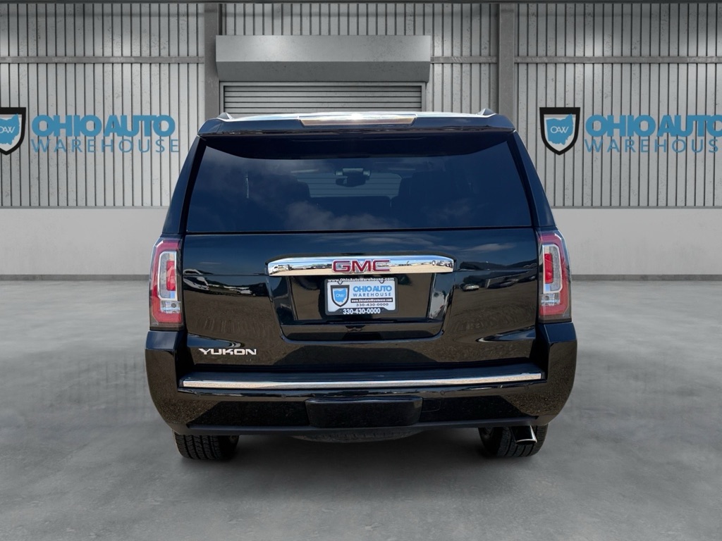 Photo 7 of this GMC YUKON