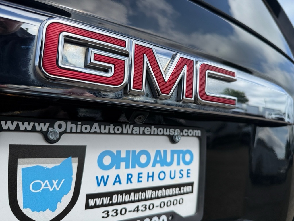 Photo 50 of this GMC YUKON