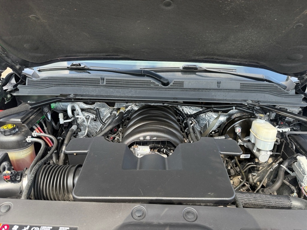 Photo 48 of this GMC YUKON