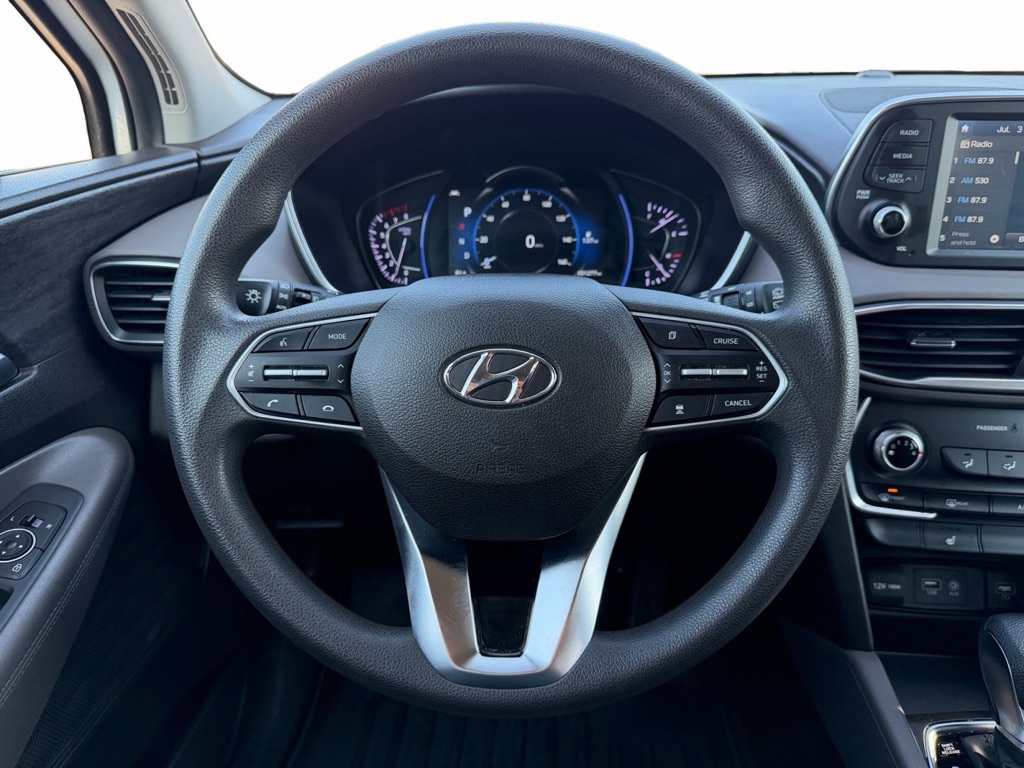 Photo 15 of this HYUNDAI SANTA FE