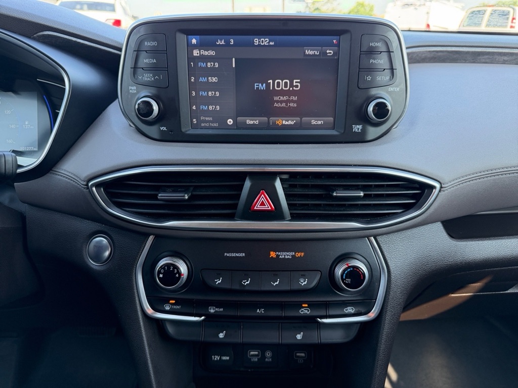 Photo 19 of this HYUNDAI SANTA FE