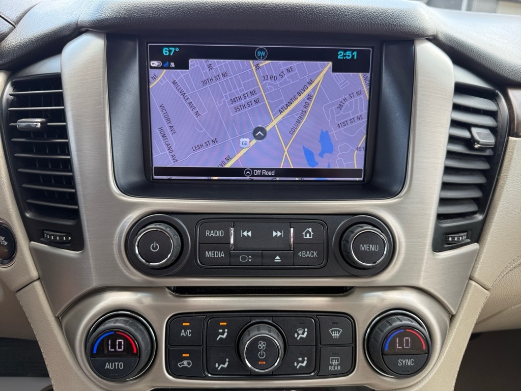 Photo 22 of this GMC YUKON