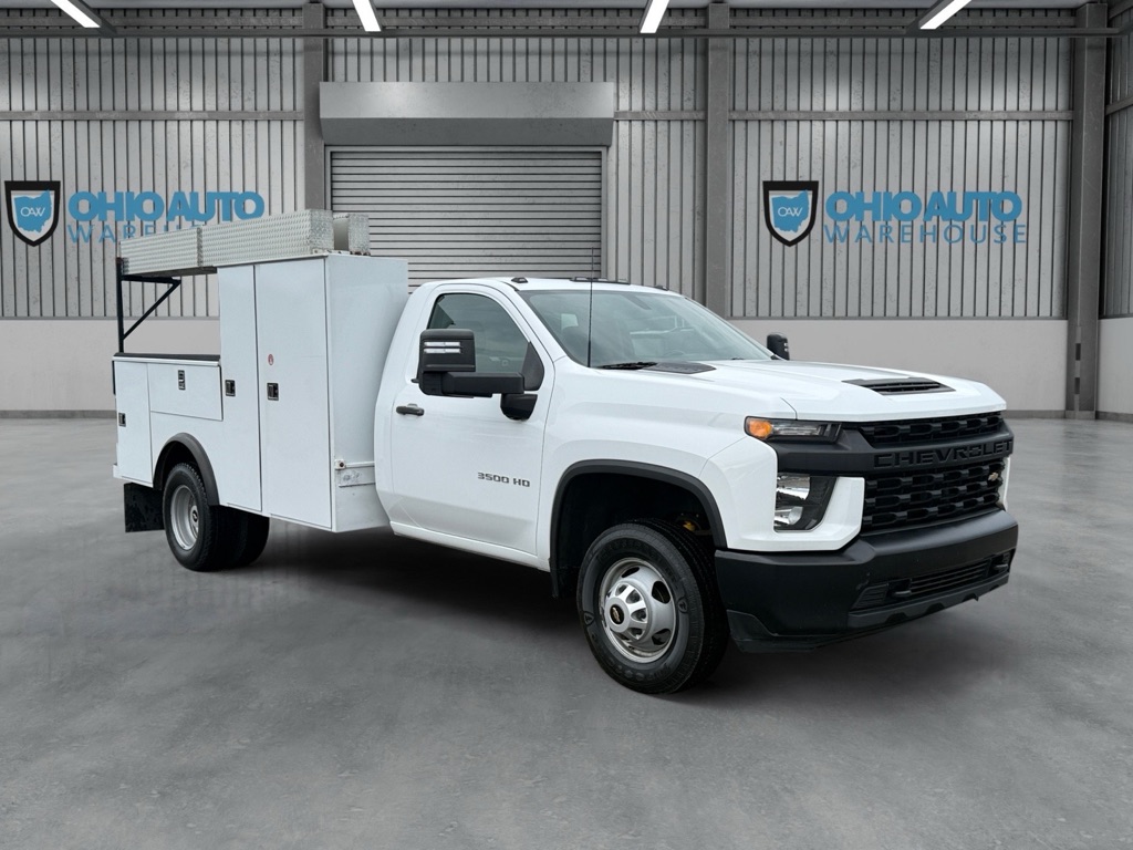 Photo 3 of this CHEVROLET SILVERADO 3500