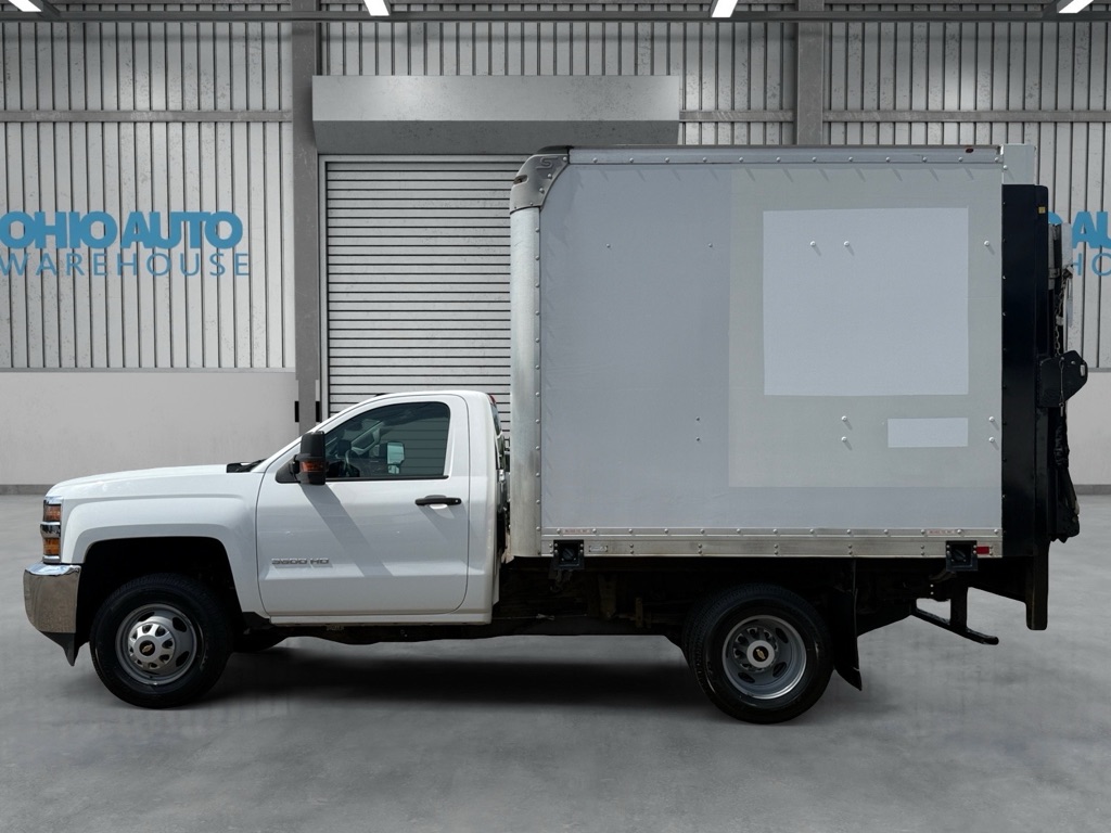 Photo 3 of this CHEVROLET SILVERADO 3500