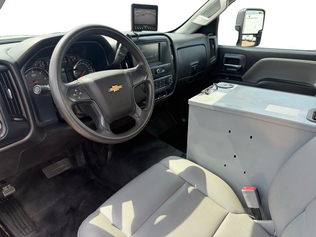 Photo 8 of this CHEVROLET SILVERADO 3500
