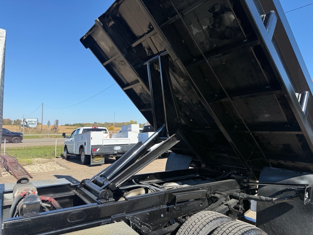 Photo 29 of this FORD F350