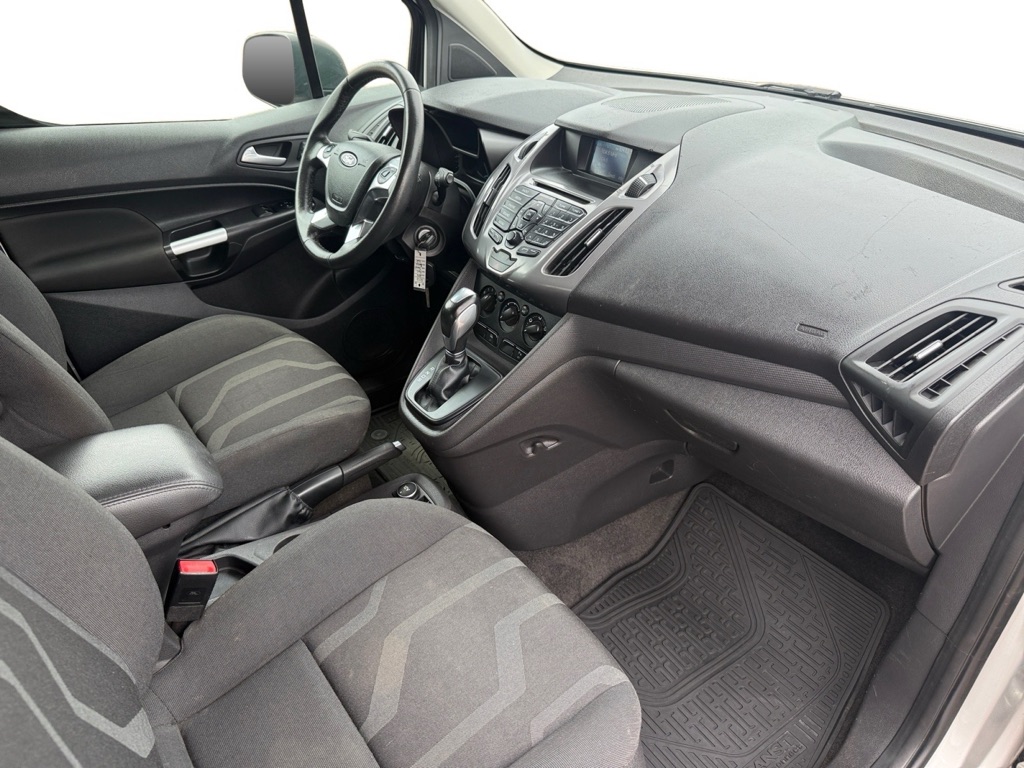 Photo 11 of this FORD TRANSIT CONNECT