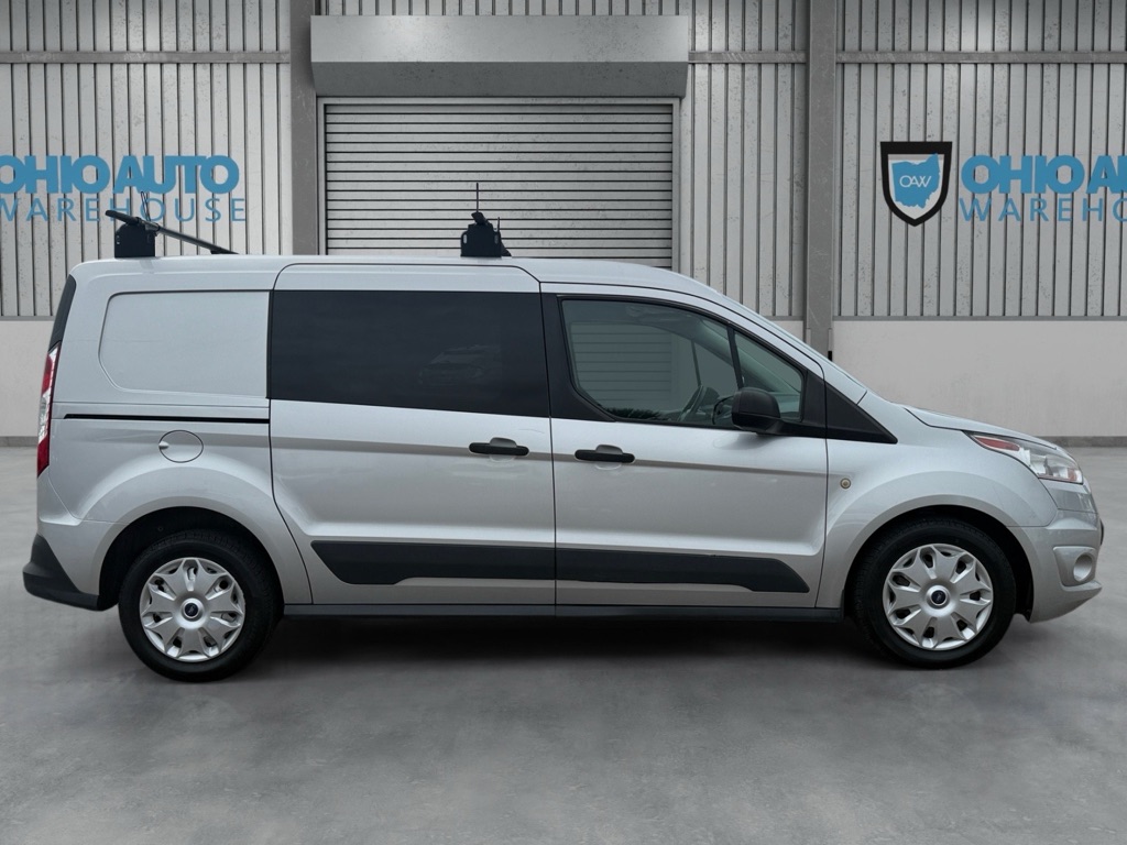 Photo 5 of this FORD TRANSIT CONNECT