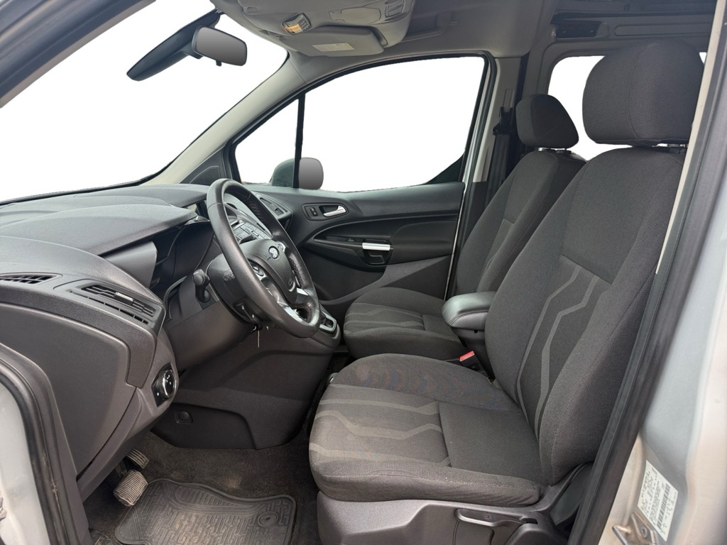 Photo 9 of this FORD TRANSIT CONNECT