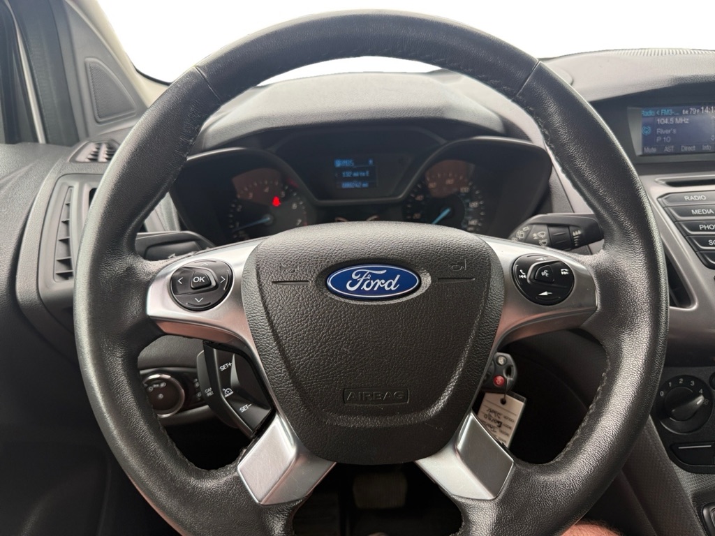 Photo 16 of this FORD TRANSIT CONNECT
