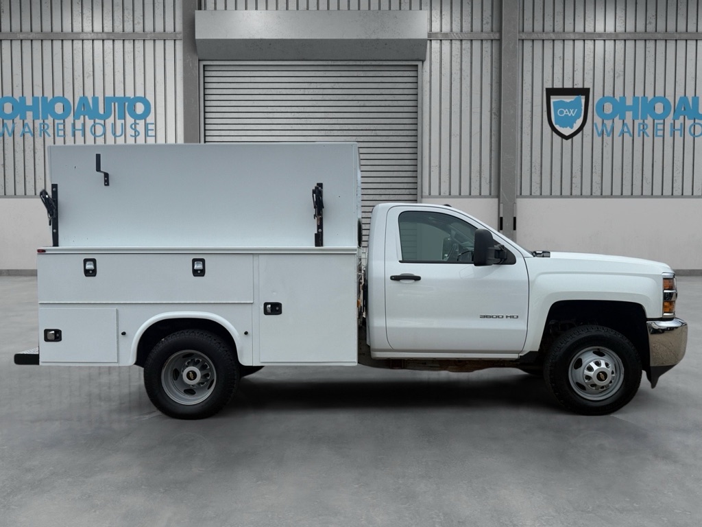 Photo 5 of this CHEVROLET SILVERADO 3500