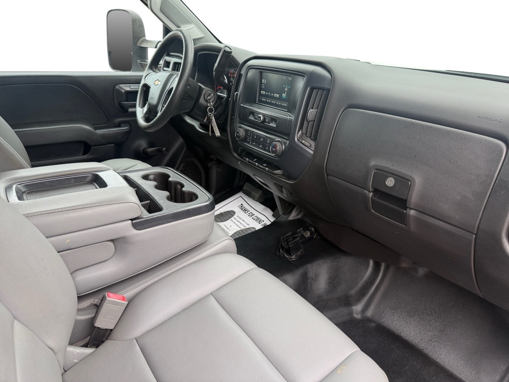 Photo 8 of this CHEVROLET SILVERADO 3500