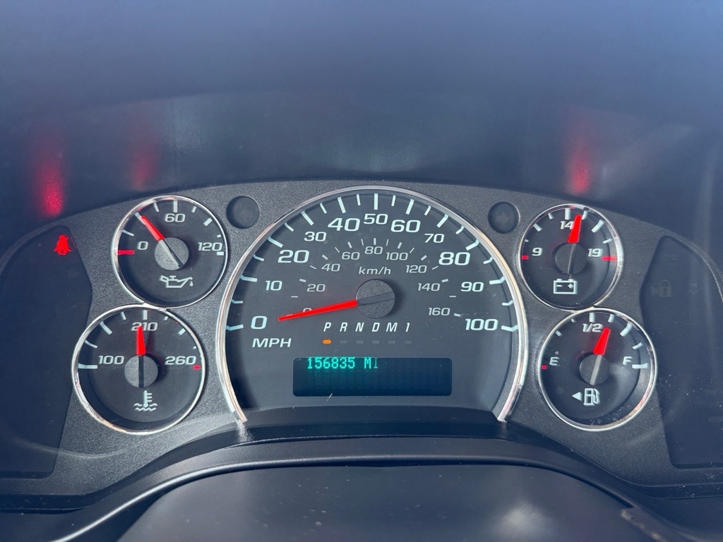 Photo 12 of this CHEVROLET EXPRESS G3500