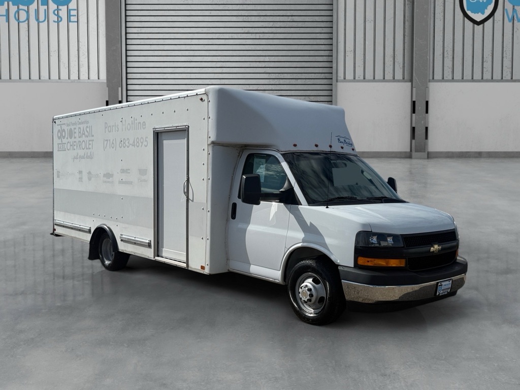 Photo 2 of this CHEVROLET EXPRESS G3500