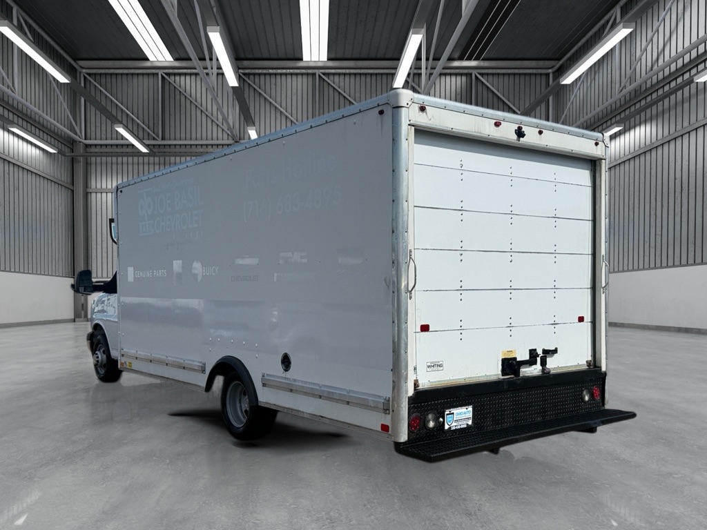 Photo 5 of this CHEVROLET EXPRESS G3500