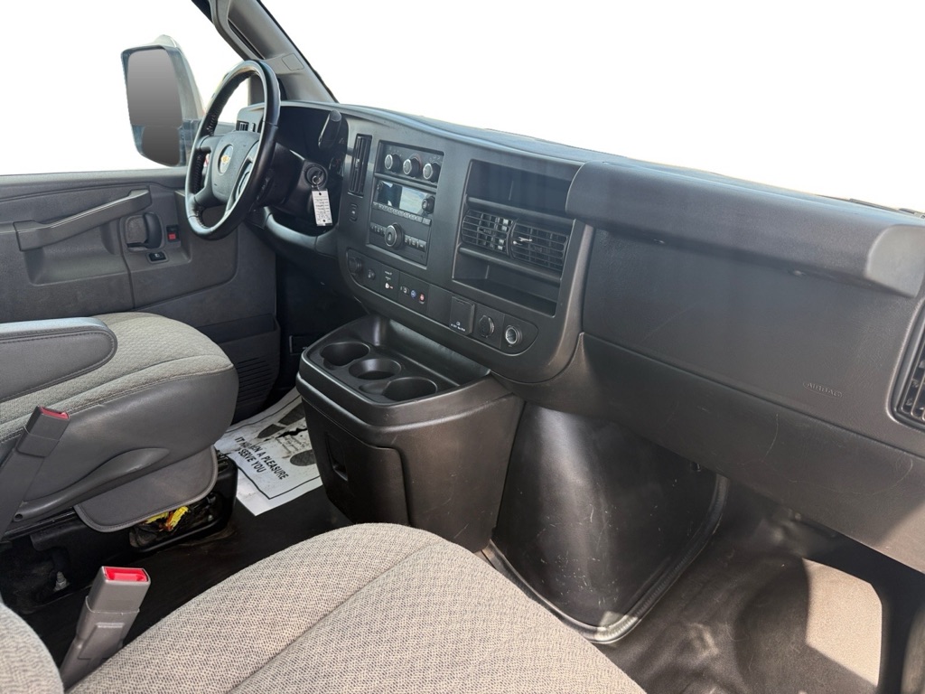 Photo 9 of this CHEVROLET EXPRESS G3500