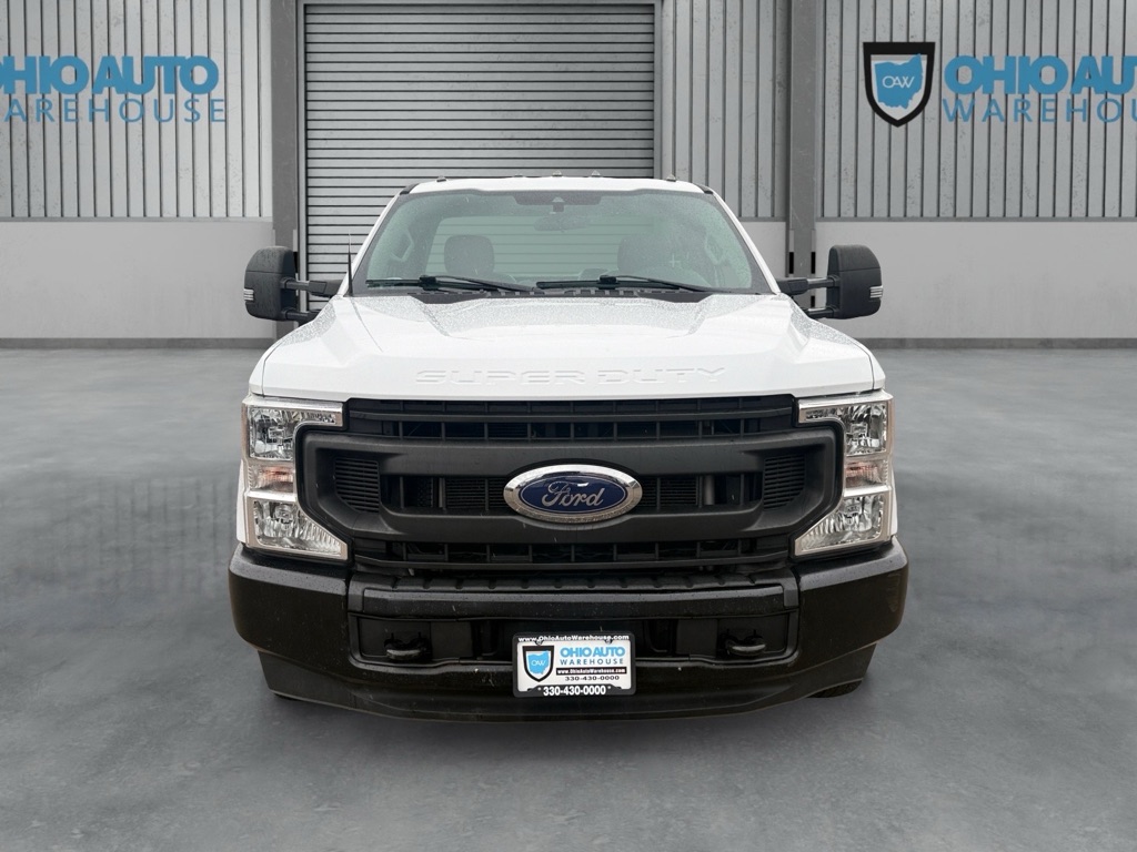 Photo 2 of this FORD F350
