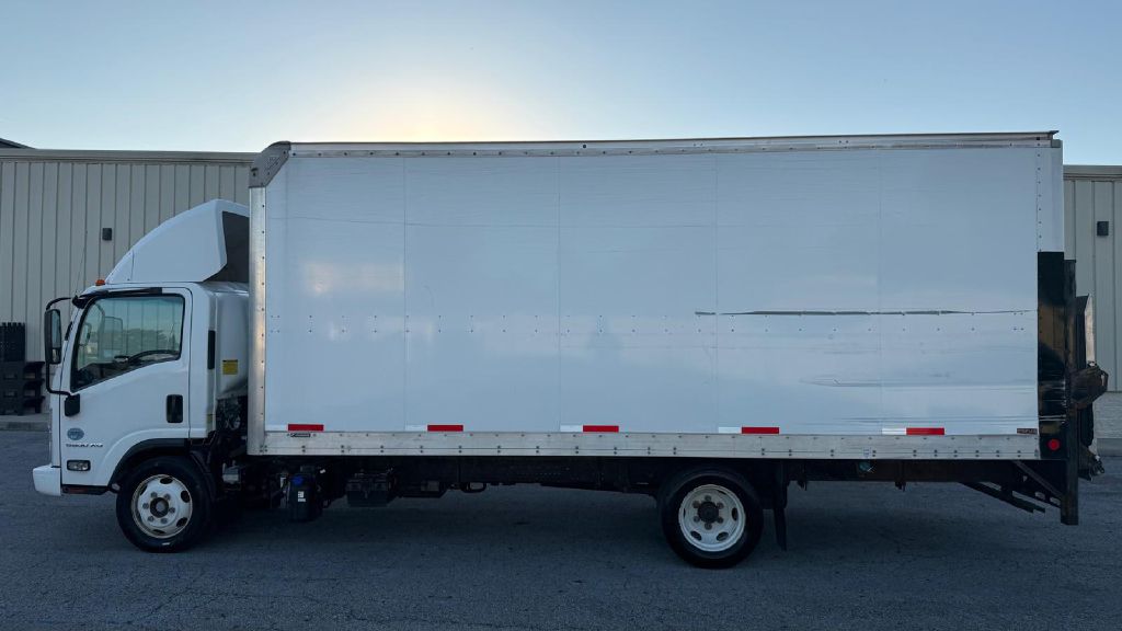 Photo 2 of this CHEVROLET 5500XD
