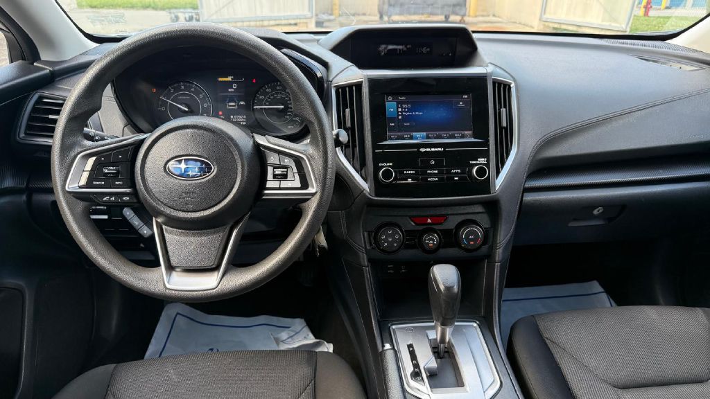 Photo 5 of this SUBARU IMPREZA