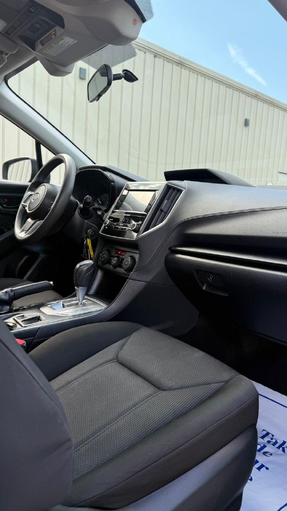 Photo 9 of this SUBARU IMPREZA