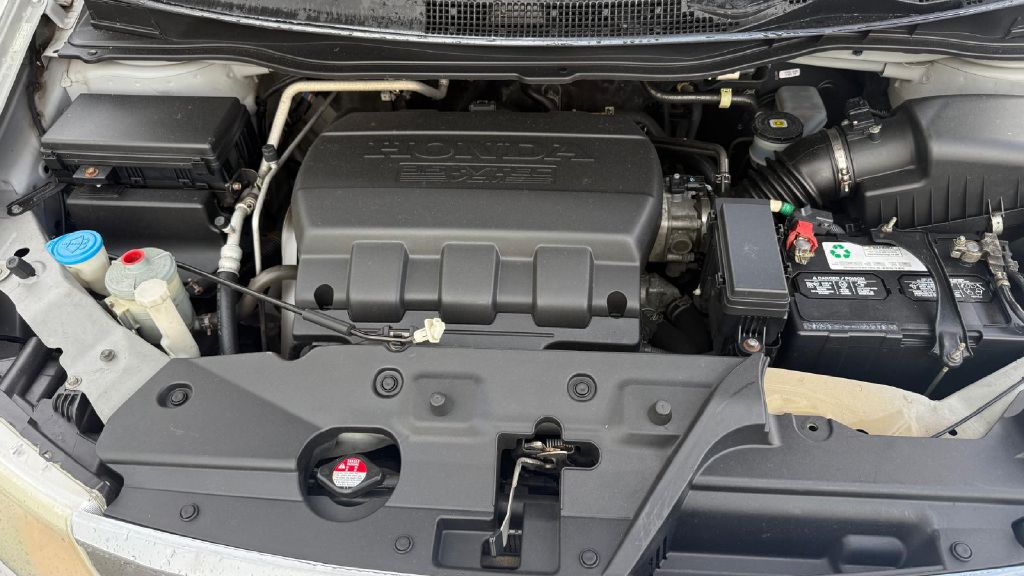 Photo 8 of this HONDA ODYSSEY